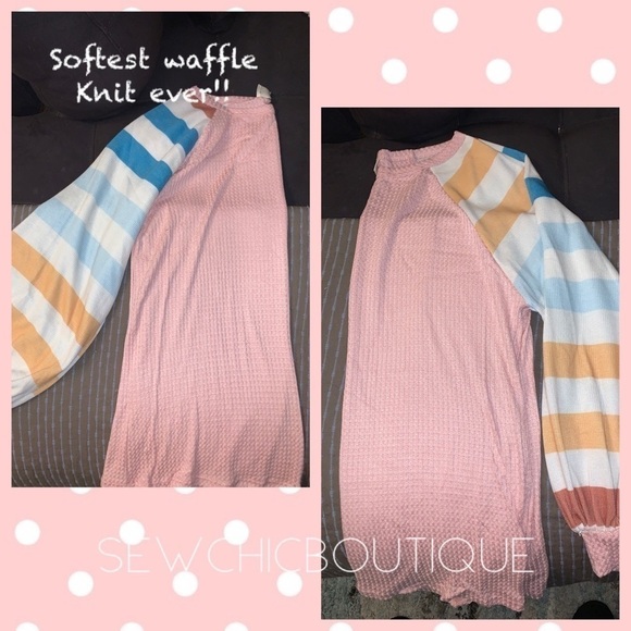 Blush Thermal w/ Multi color Balloon sleeves - Picture 4 of 5